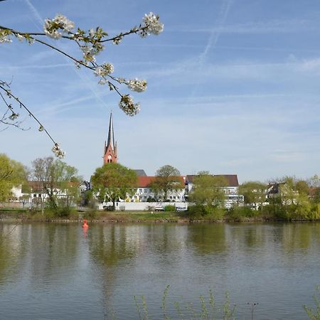 Hotel Restaurant Zum Schiffchen ไมน์ทาล ภายนอก รูปภาพ